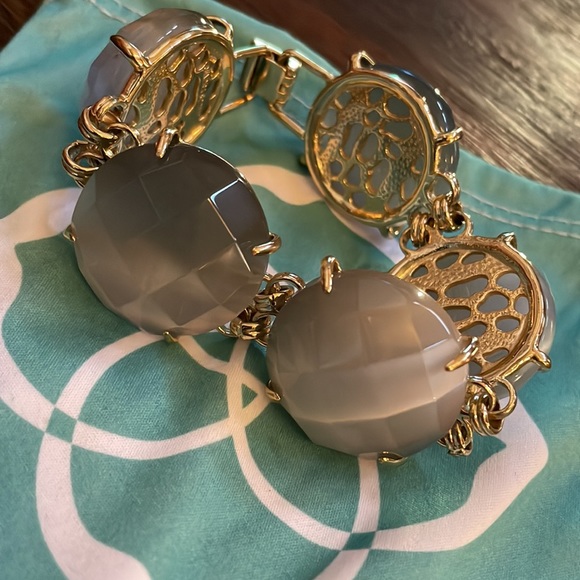 Kendra Scott Cassie Round stone slate/ gold bracelet . New like condition - Picture 2 of 6